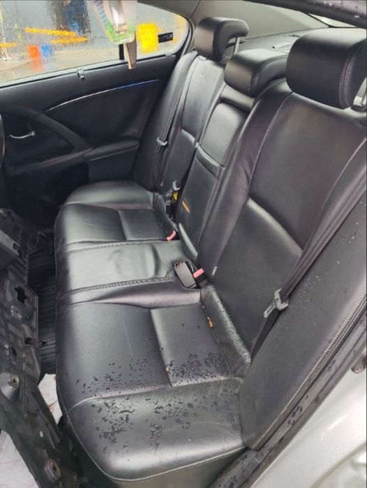 Interior piele toyota avensis t27