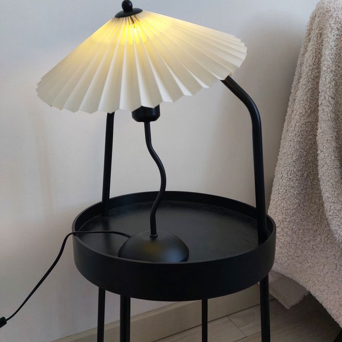 Настольная лампа , светильник