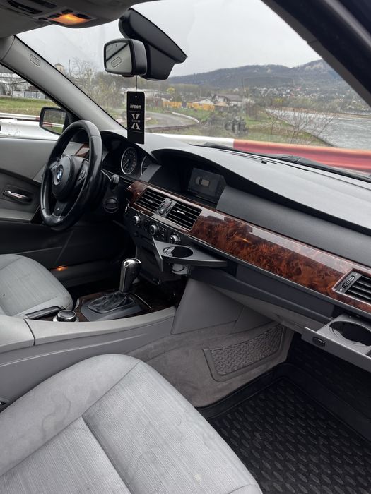 Vand bmw e61 525