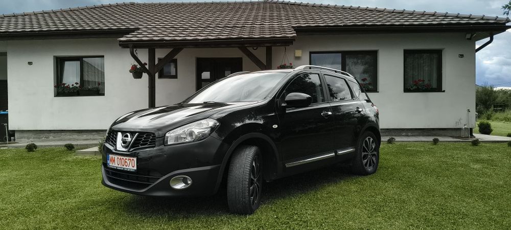 Nissan Qashqai Model Tekna,  2012