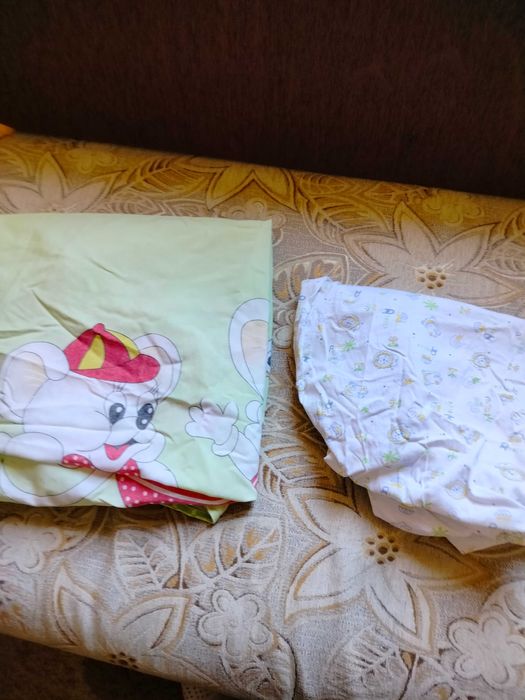Бебешки чаршафчета  и завивки