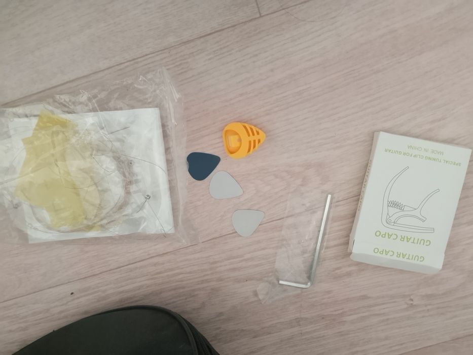 Продается гитара