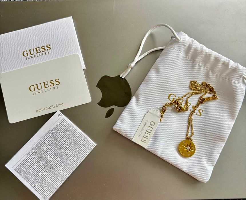 Дамско колие Guess