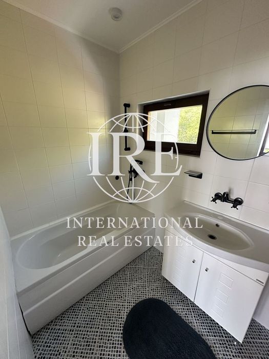 Къща в Добрич, област-гр.Балчик площ 160 цена 264900