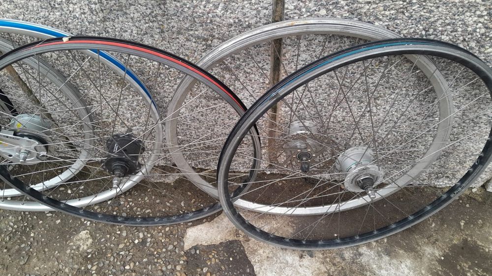 Set roti bicicleta cu dinam incorporat 24,26,28 inchi, qr, disc frana