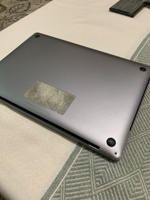 Macbook pro 2017 , 512 gb
