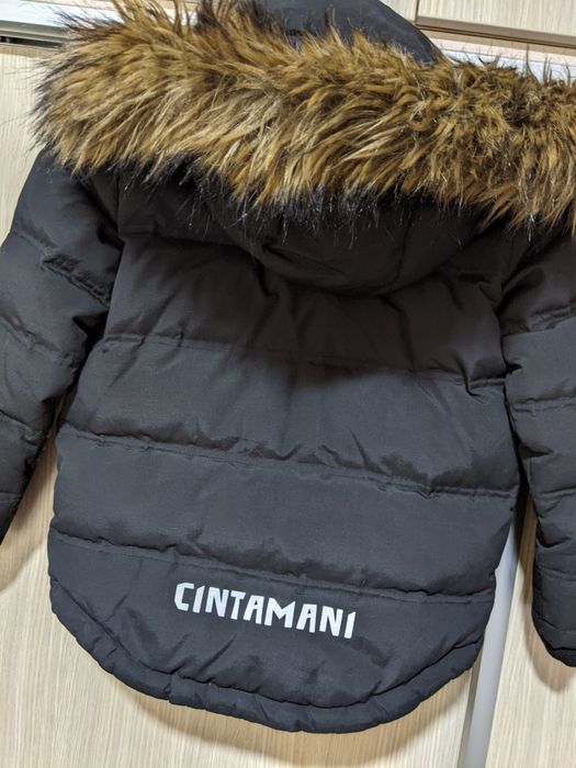 Пуховик на 6-7лет на мальчика