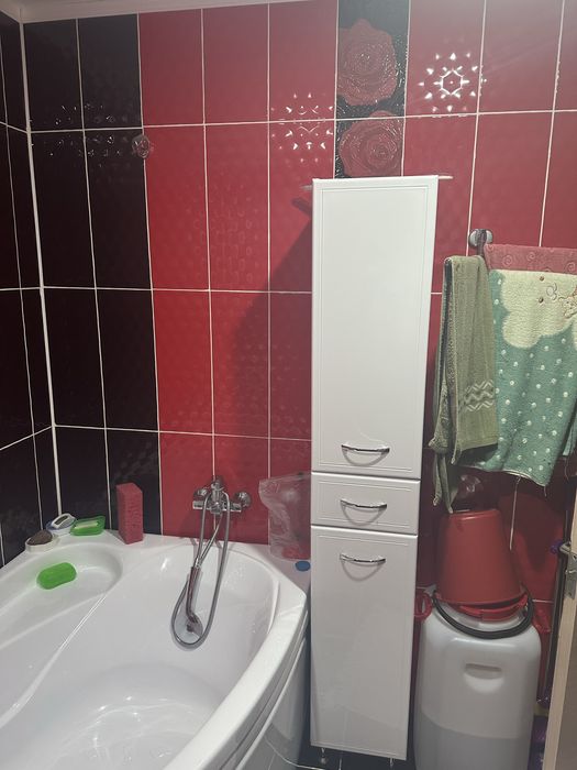 Продается трехкомнатная квартира