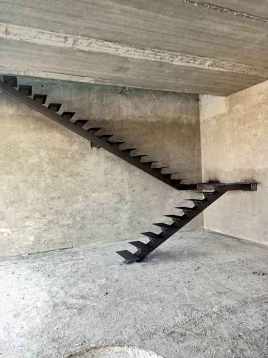 Металлические лестницы Temir Zina Lesnetsa zinapoya