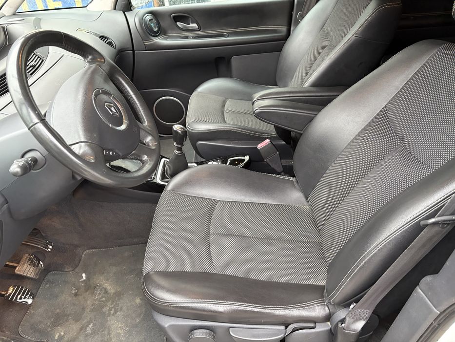 Renault Grand Espace 2013