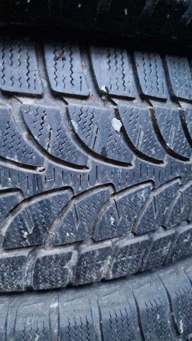 225 65 17 Bridgestone 5 anvelope iarna