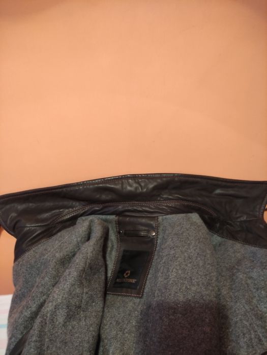 Черно кожено яке