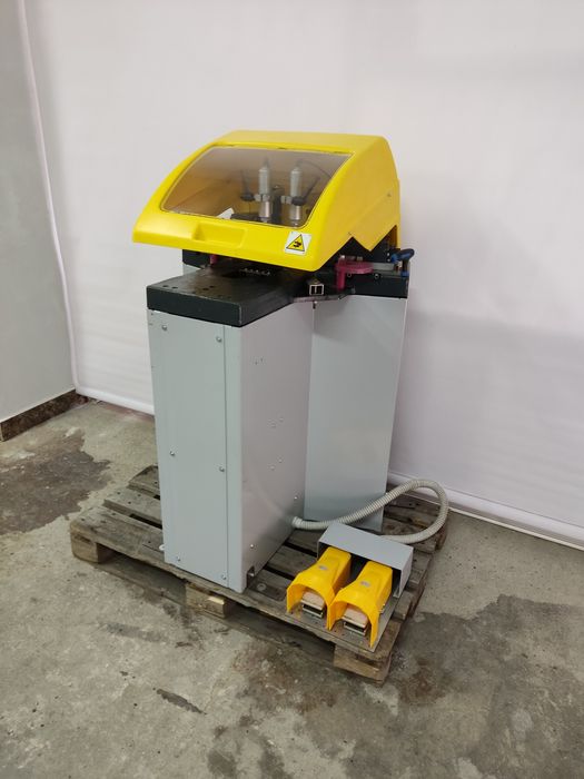 Автоматична ъглонабивна машина SCHUCO - Германия за дограма