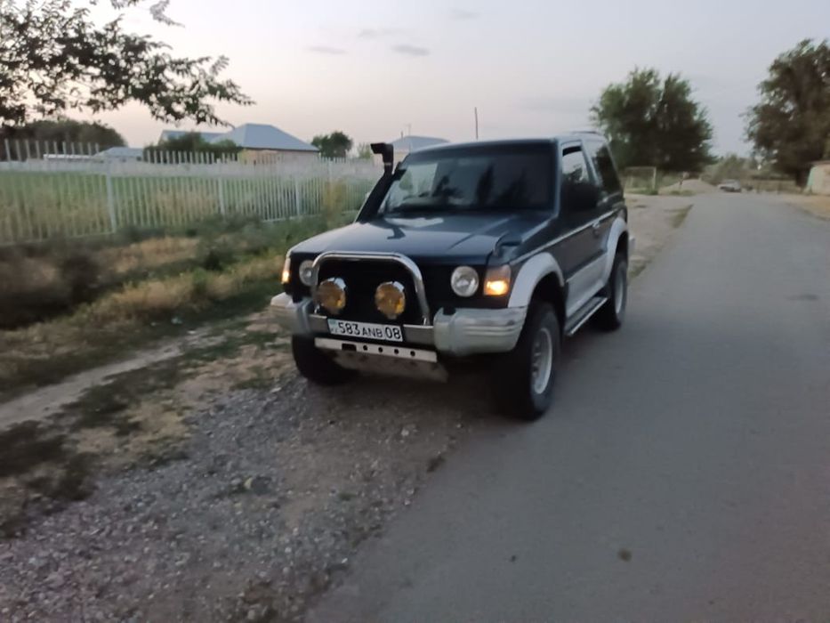 Продам Мицубиси Паджеро