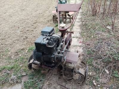 Мотофреза Тракия двигател бригс стратон briggs & stratton 5hp