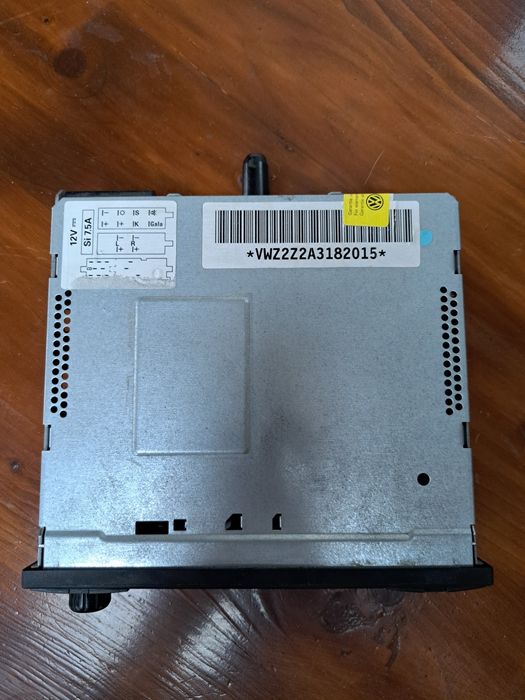 Casetofon original VW Beta – perfect funcțional