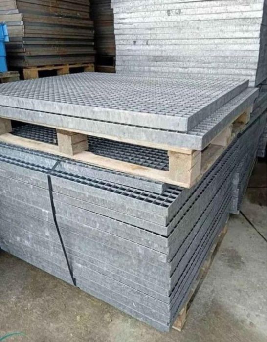 Gratare zincate galvanizate