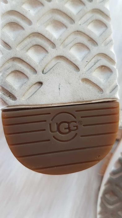 Дамски сандали UGG №37/38 естествена кожа