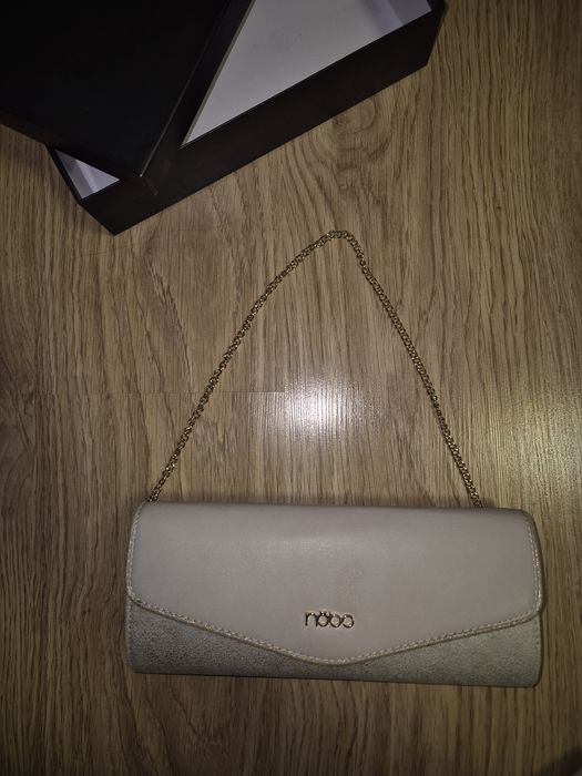 Plic Nobo crem cu inserții aurii