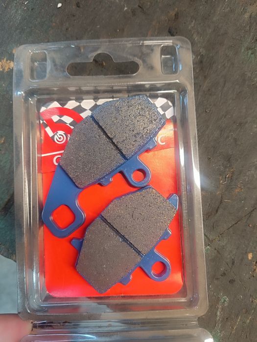Vând plăcute frână Brembo 07KA1617