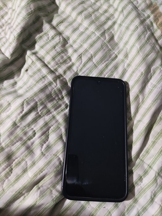 Продам новый Самсунг А34 128 гб 5g