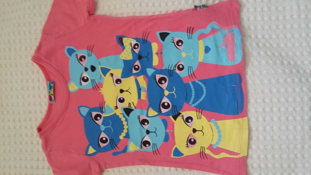 Продам одежду для девочки 3-5 лет