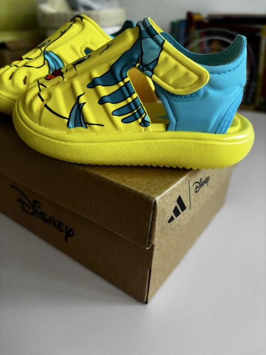 детски джапанки/плажни сандали Adidas x Disney