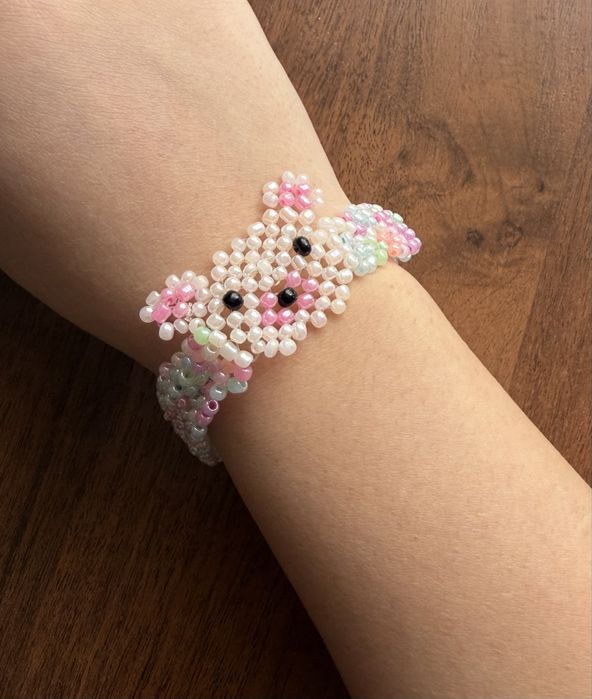 Украшения из бисера