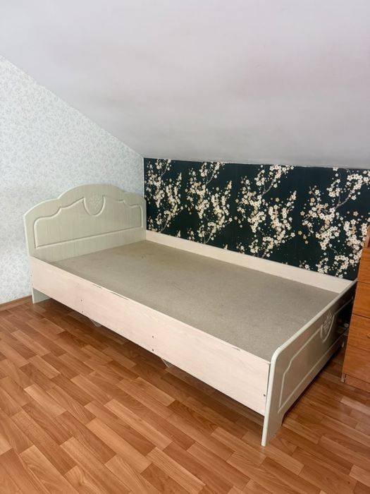 Продам кровать в хорошем сострянии