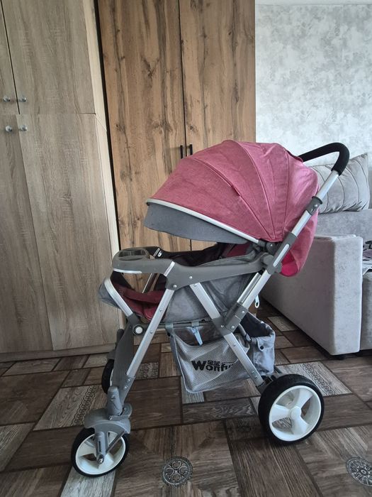Продается коляска в хорошем состояний