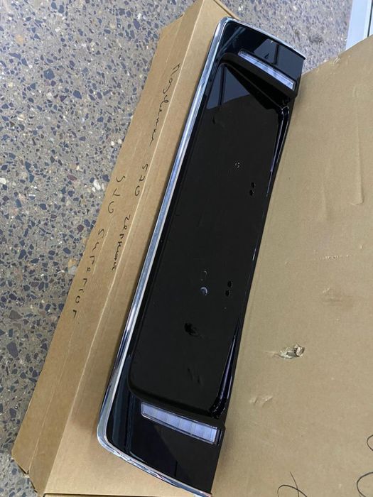 Задний подномерник Lexus LX 570