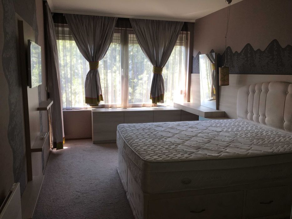 Отдавам под наем тристаен апартамент в нова сграда до пазар Чaталджа