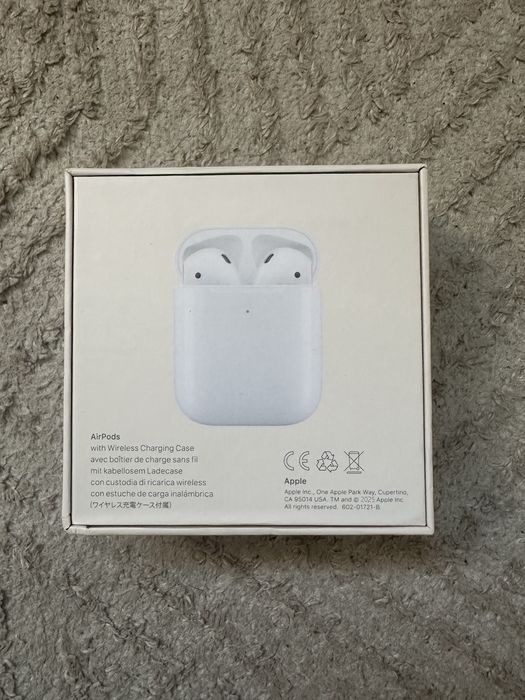 Продам AirPods 2