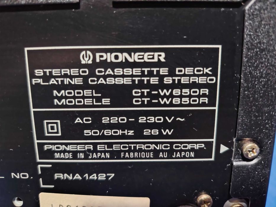 PIONEER CT-W650R deck dublu, Defect in modul play merge mai repede.