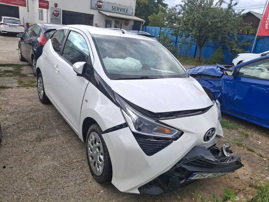 Avariat Toyota Aygo_benzina_manual