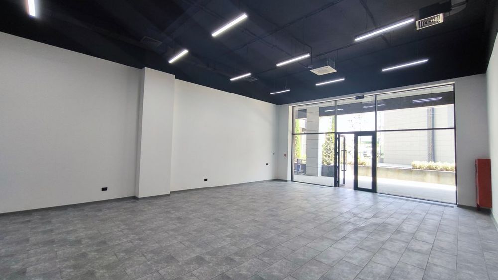 Аренда помещения 93 м2 в новом БЦ на Махтумкули (ТЛ)