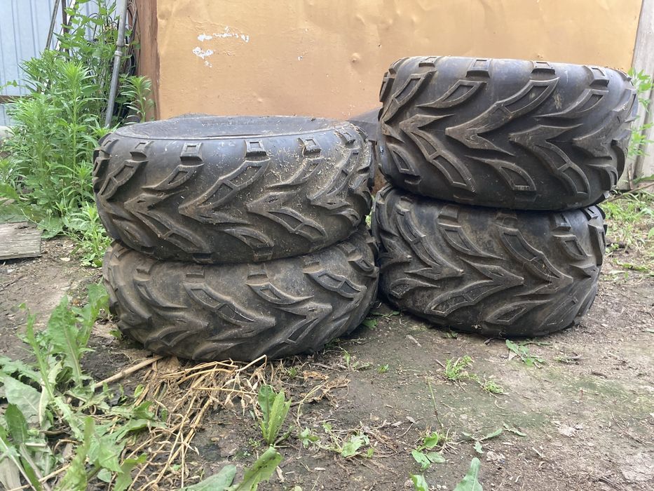 Продам резину на квадрик