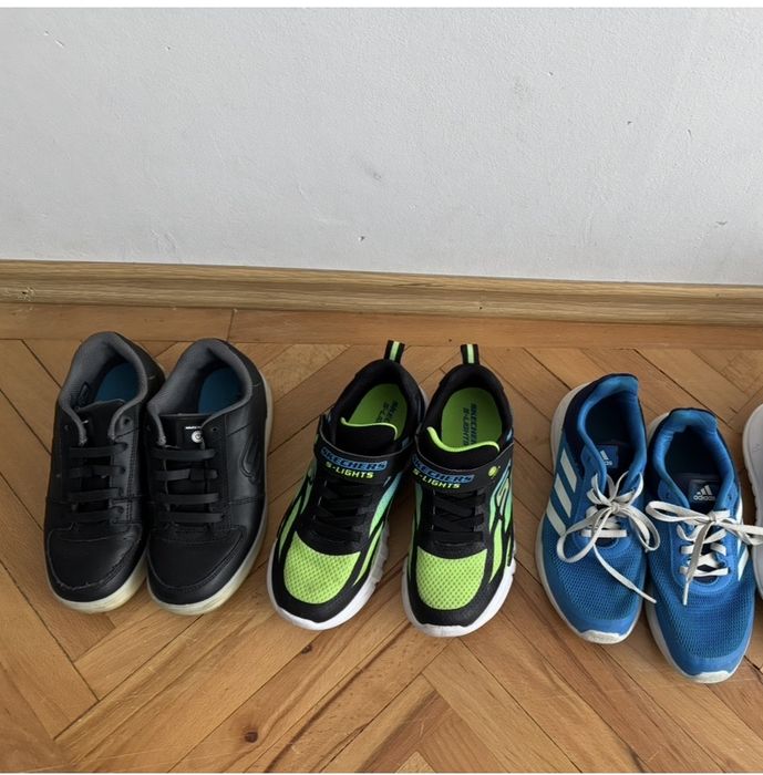 Adidasi skechers 34