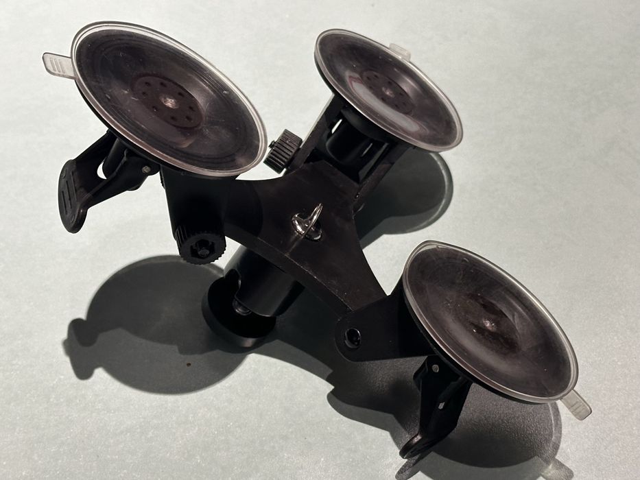 Присоска для смартфона крепление