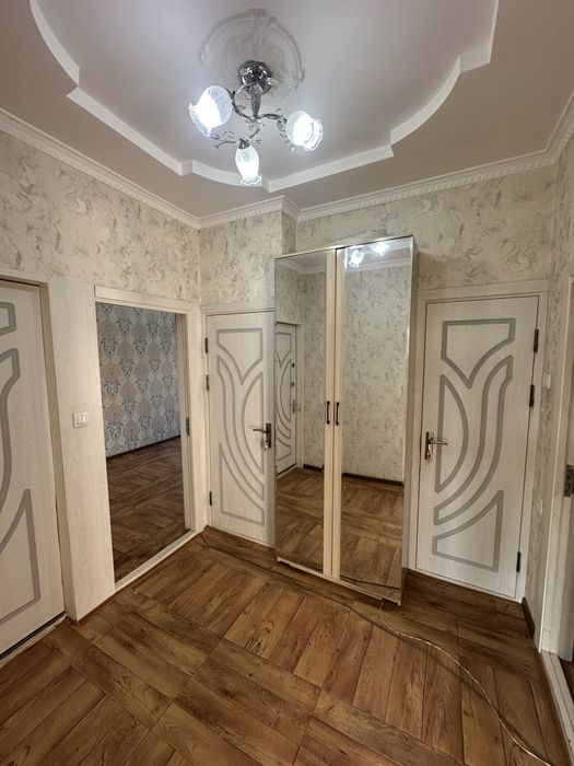 Юнусабад 8кв 4/3/4 84м2 не торец срочно!