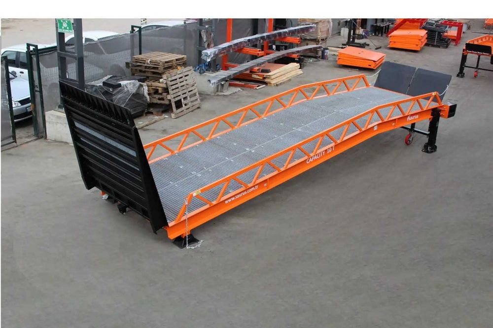 Rampa mobila 15 tone - incarcare in camion / container - Stoc BRASOV