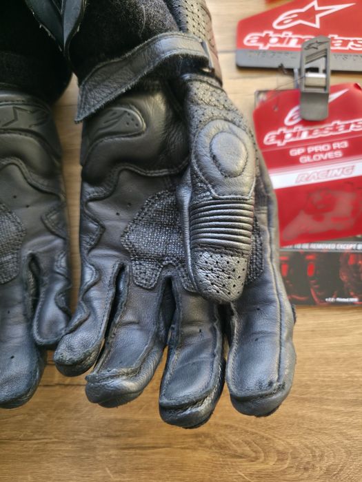 Alpinestars gp pro r3