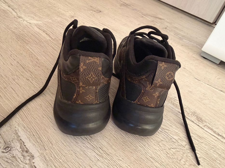 Дамски обувки LV