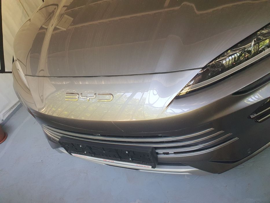 Оказываю Услуги Персональный Водитель на своём автомобиле BYD Чемпион.