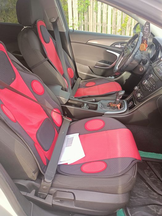 Vând sau schimb Opel insignia