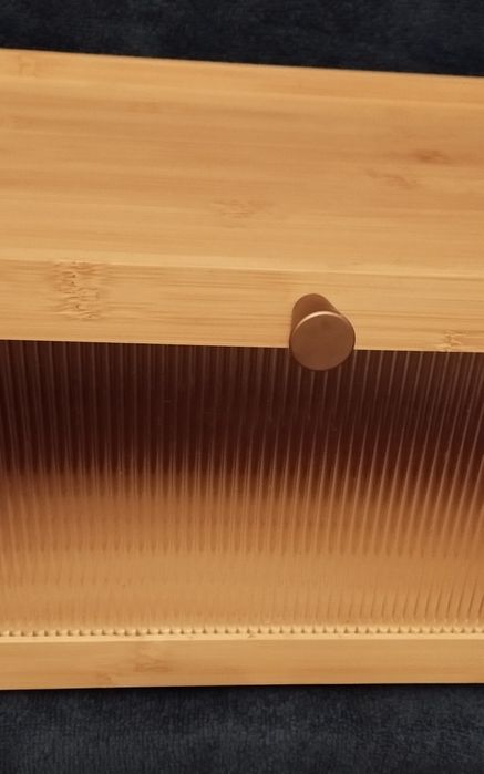 Cutie bambus cu usa rabatabila