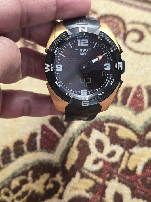 Tissot T-Touch solar NBA edition