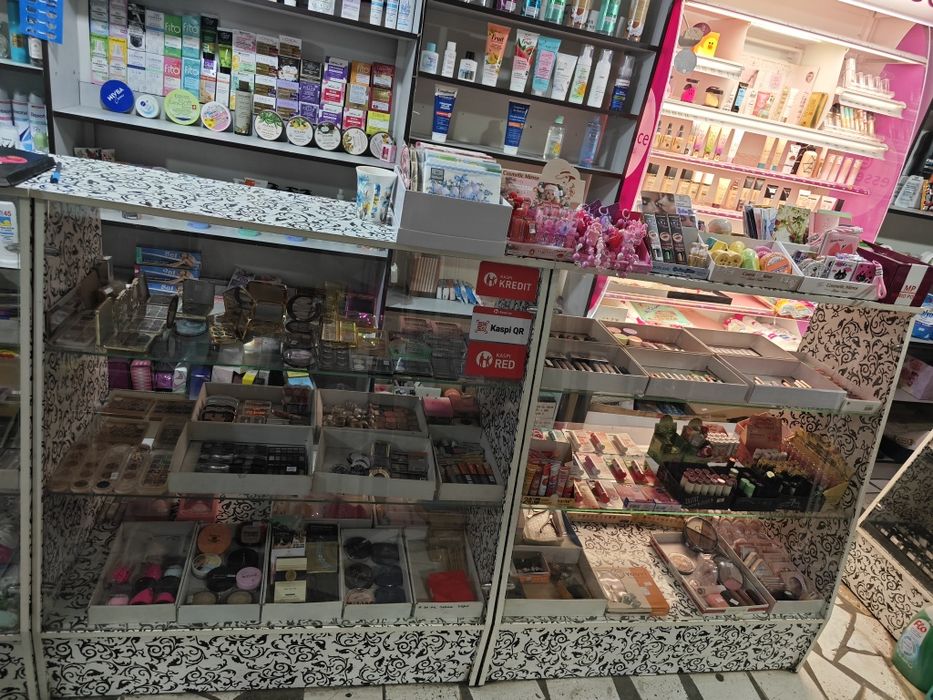 Витрины торговые