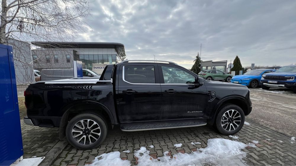Ford ranger NOU platinum full V6