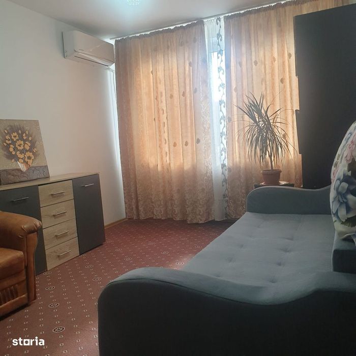 De vânzare apartament 2 camere Cartier Hipodrom etaj intermediar